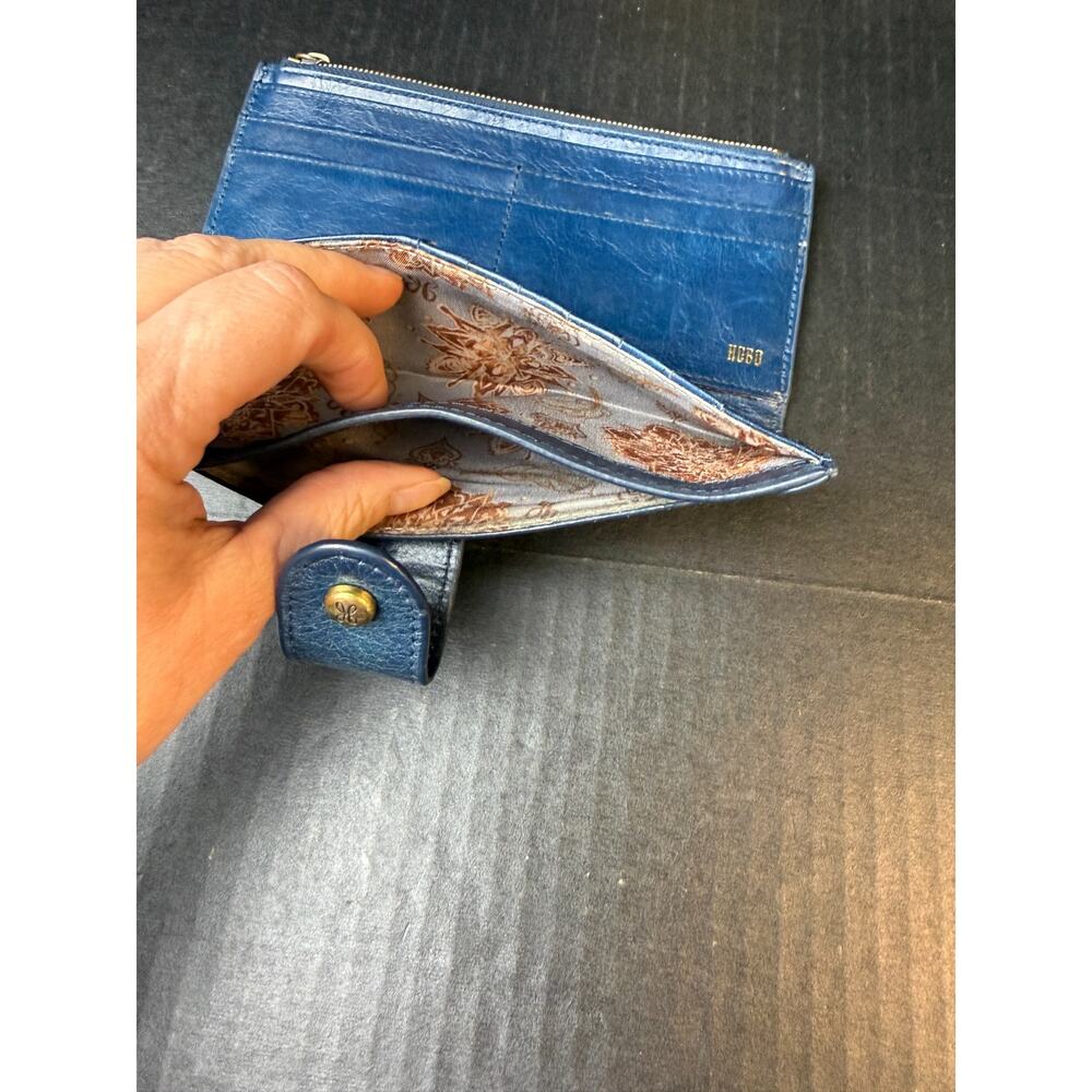 HOBO Navy Blue Leather Clutch Wallet - Picture 8 of 14
